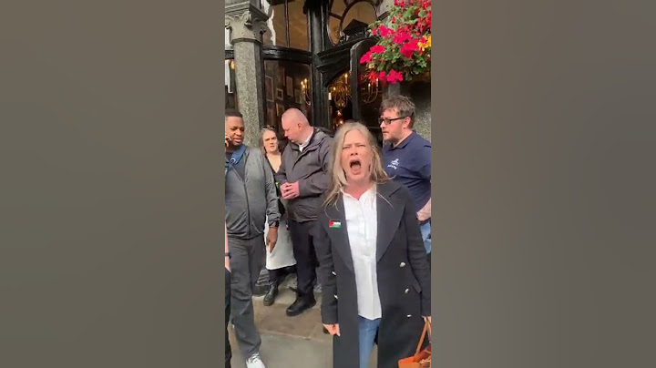 British Women Kicked Out of Pub for Wearing Palestinian Flag Sticker #shorts #palestine #london