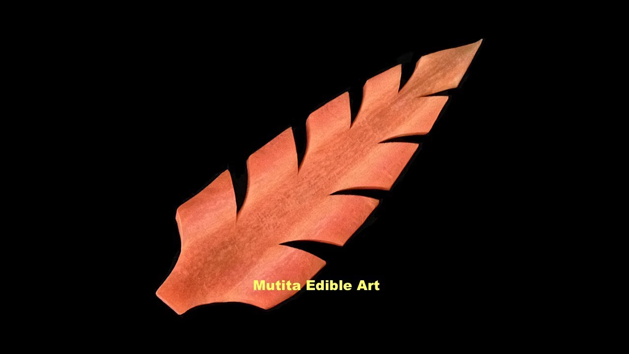 Design 2 Simple Carrot Leaf - Beginners 34 By Mutita Thai Art Of Fruit And Vegetable Carving