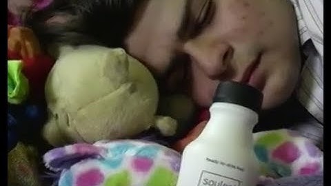 Ultra Chapelle - Soy Boy (official music video)