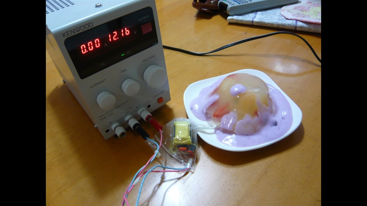 技術系料理】低温プラズマで輝くデザートを作ってみた - YouTube