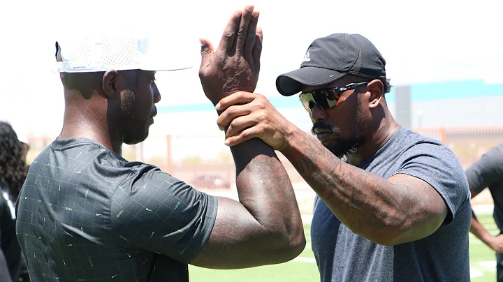 'I like to get as many clues as I can' | Von Miller Mic'd Up at his Pass Rush Summit