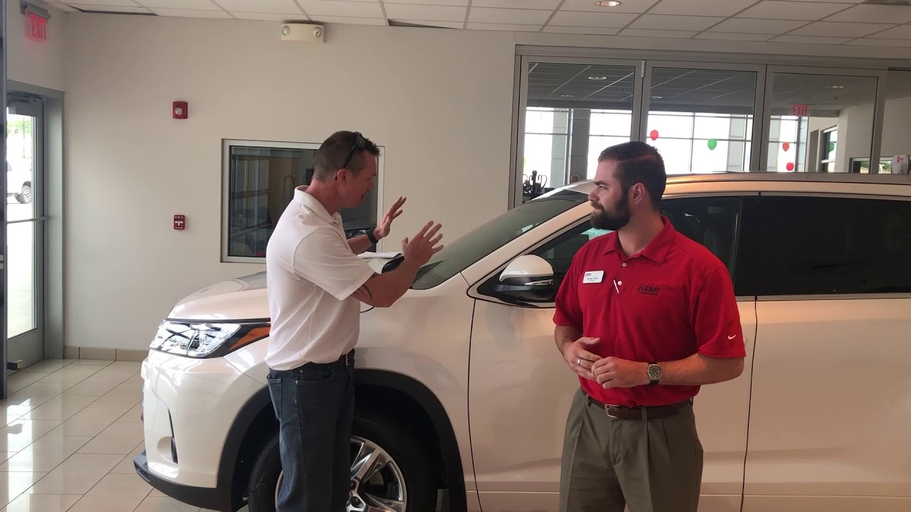 Happy Customer Testimonial at Eddy's Toyota of Wichita
