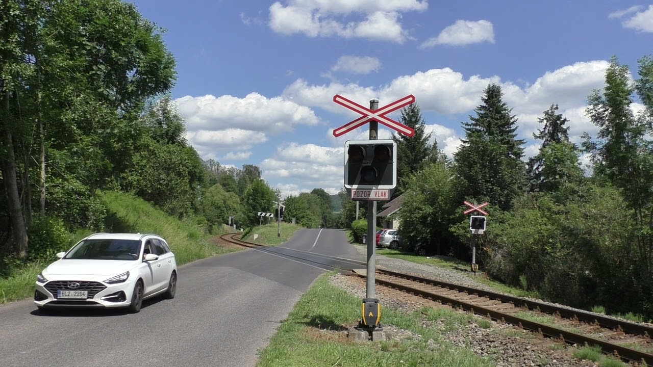 Železniční přejezd Dolní Habartice (Pébliáda #2) P2588