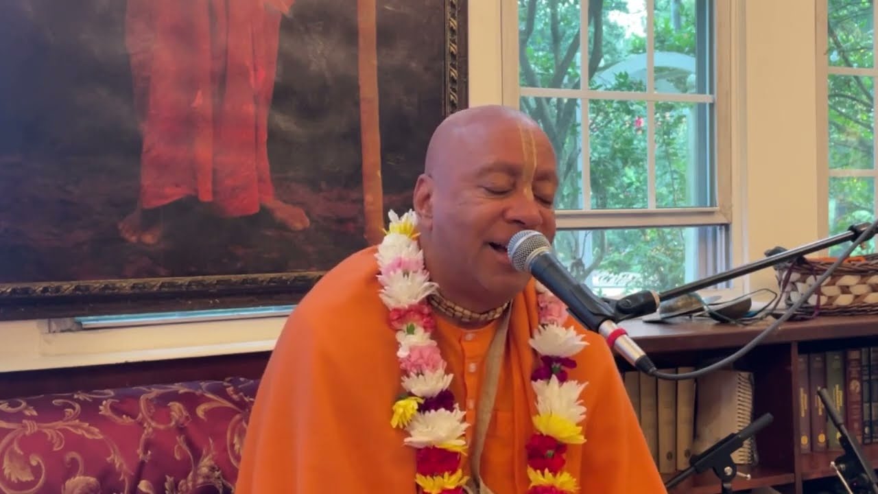 Ideal Householder Life - Srimad Bhagavatam 7.14.2