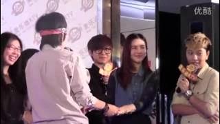 ติ๊นาปิดตาหาคู่ @ ปักกิ่ง 14-07-55