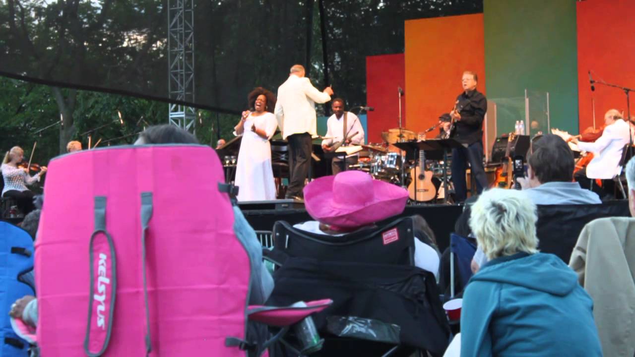 Dianne Reeves with New Haven Symphony Orchestra