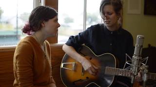 Anna and Elizabeth - Won't You Come and Sing for Me chords