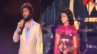 Palak Muchhal Arjit Singh Live Perfomance at Aashiqui 2 Concer Chahu Me Yaa Naa