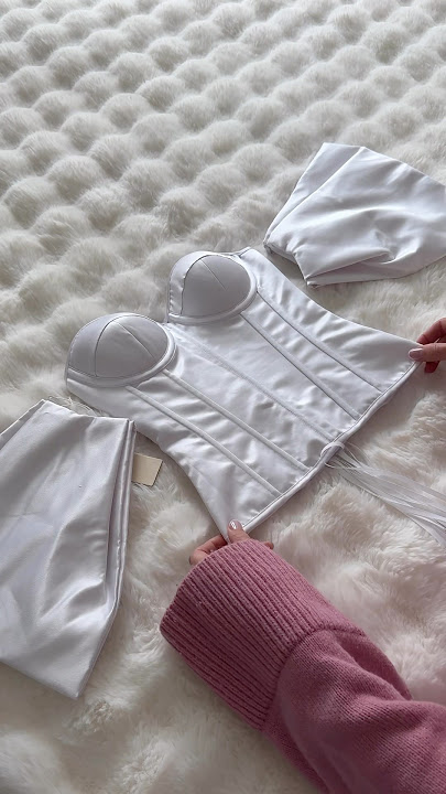 unboxing three corsets 🎀 #unboxing #corset #ootd #fashion #style #inspiration