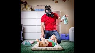 Babalar Bebek Bezi Nasıl Değişir