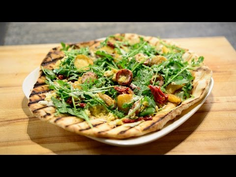 Video: Pizza With Turkey, Sausages And Egg