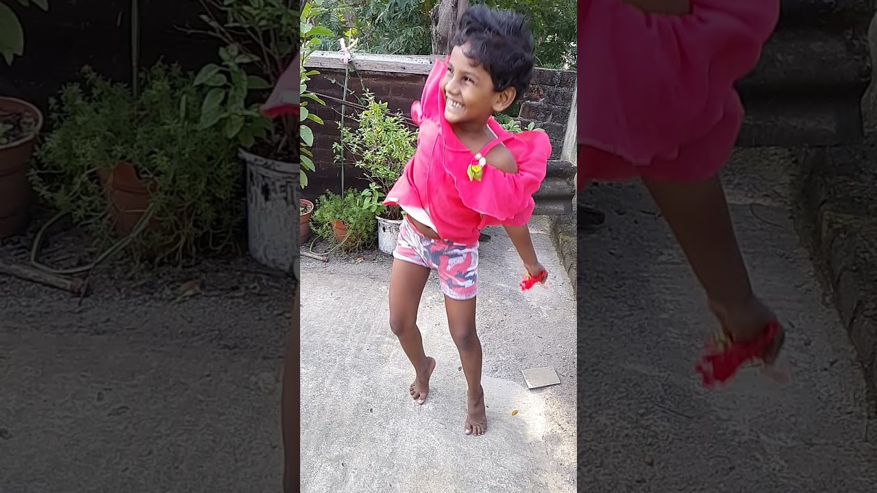 Shammu day in garden | Enemy tum tum