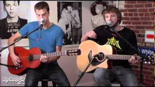 PASSAFIRE "Keeping In Touch" - acoustic @ the MoBoogie Loft (full video) chords