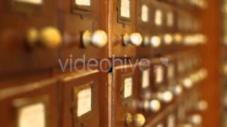 Library Drawers Focus Shifting
