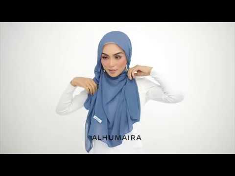 BASIC ESSENTIAL PLAIN SHAWL Styling Tutorial Style 4