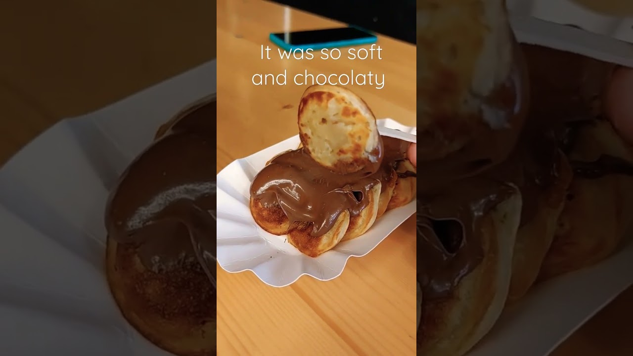 Dutch streetfood Poffertjes 