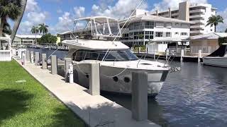 Beautiful 34 Carver C34 Command Bridge 2013 Yacht For Sale - 1 World Yachts