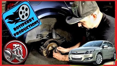 How to Replace Rear Brake Pads & Discs on an Astra 