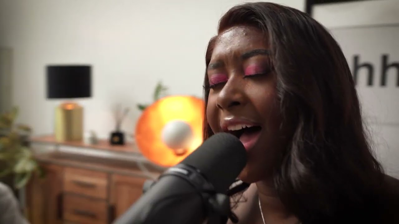 Rihanna – Russian Roulette | Anima von Nachklang (Cover)