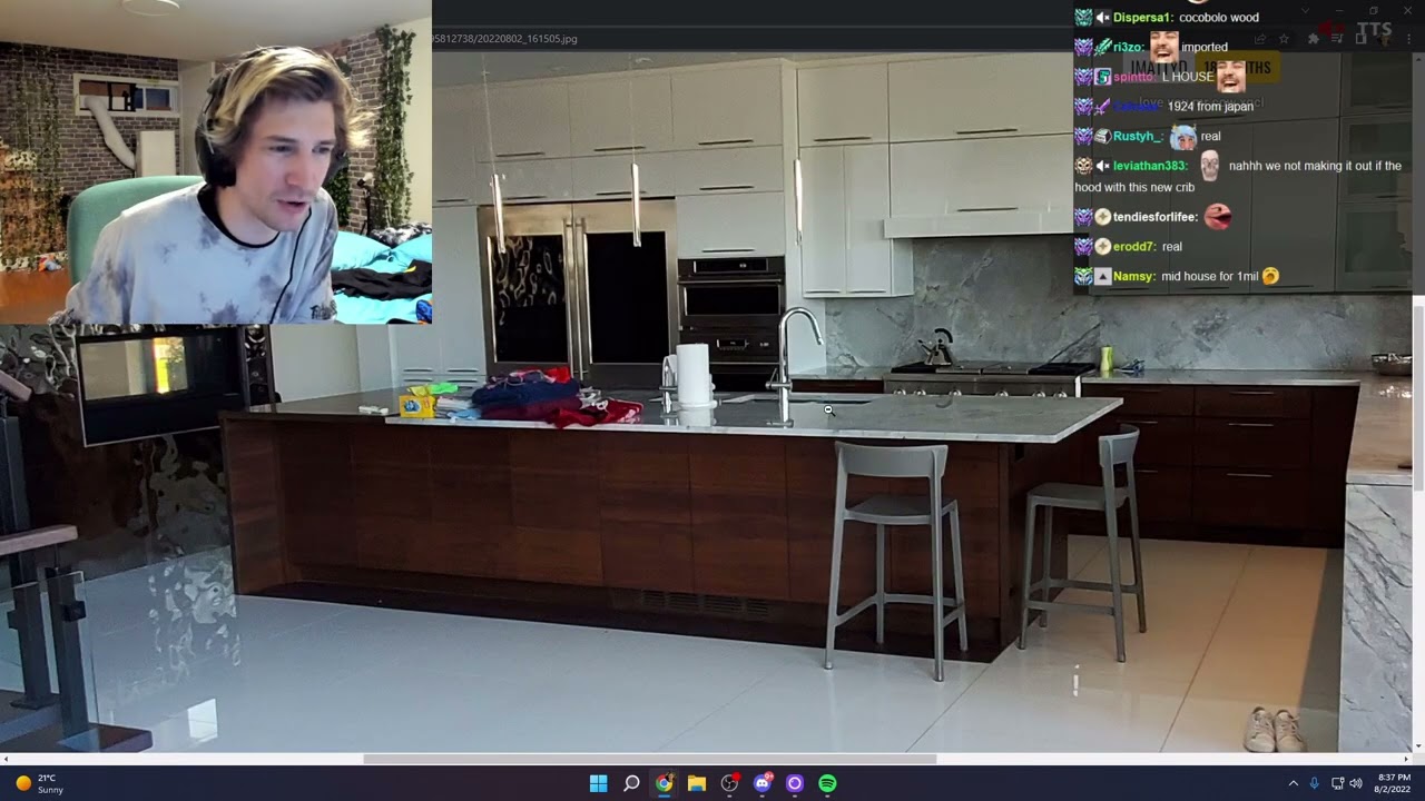 xQc Reveals His New House!