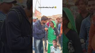 Defi ka boyfriend 🤣😜 #shorts #poppervishal #prank #valentinesday #funny #gift #reaction