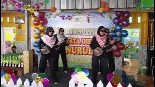 Kreasi tarian judi dari wali murid paud Nurul ilmi gunung sindur