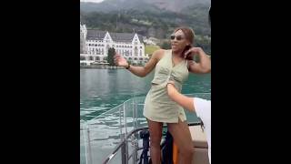 Download Lagu Serena Williams Daughter Olympia Was Not Having It! 😂😂😂😆 MP3 Download Lagu Serena Williams Daughter Olympia Was Not Having It! 😂😂😂😆 MP3