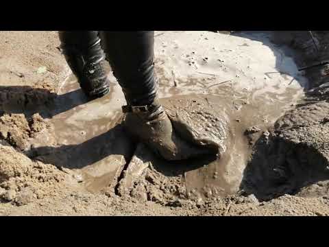 Well worn overknee stiletto boots
