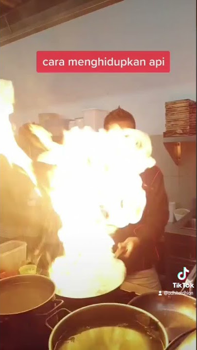 naruto jurus api😁.chef juga bisa ngeluarin api😁