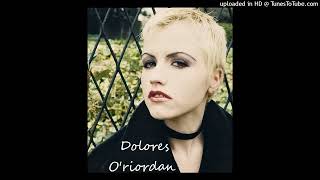 Dolores O’Riordan - Throw Your Arms Around Me