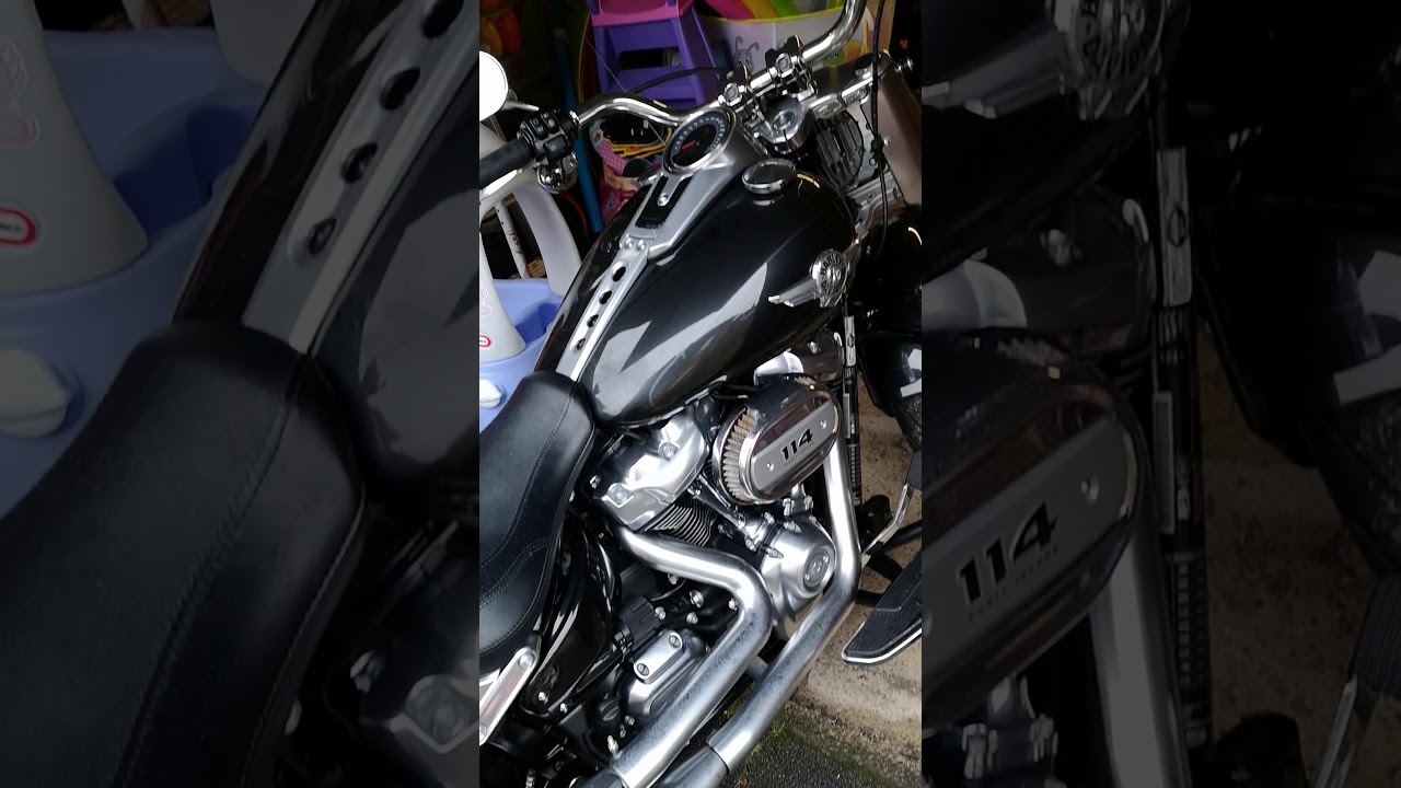 Harley Davidson Fatboy 2018 FLFBS battery pigtail location YouTube