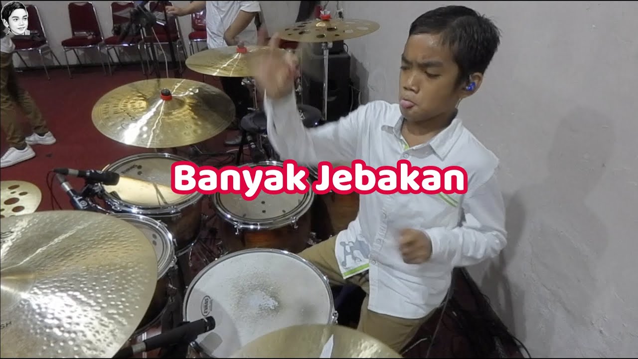 Ajaib Kau Tuhan - SOH Version