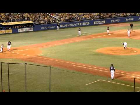 ２０１５日本シリーズ 第４戦  ソフトバンク 李大浩（イ・デホ） 第二打席 タイムリー二塁打