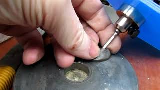 Hand engraving. Fitting 3mm HSS round stock in a Lindsay Template fixture.