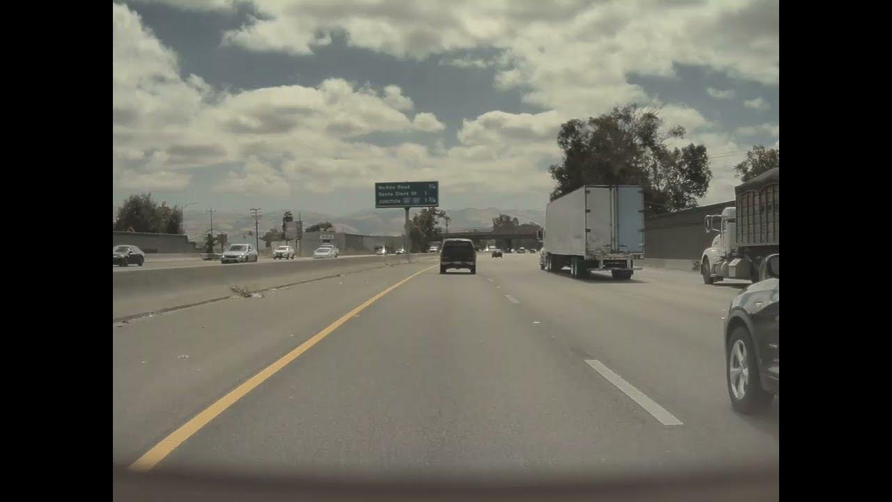 Tesla Model 3 Autopilot auto lane change to avoid collision with Truck