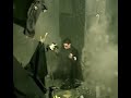 Keanu Reeves falls while filming the Matrix