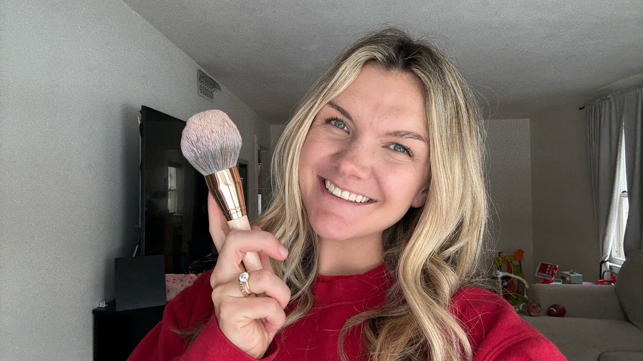 ASMR | mic brushing, personal attention, book tapping 💤