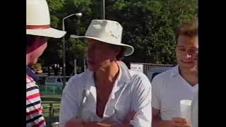 mark knopfler receives trophy