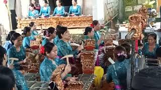 Download Lagu Sekeha gong istri (3 bulanan putu dinan) MP3