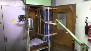 Brandschachttest für B1-Prüfungen nach DIN 4102-1 (Decke)