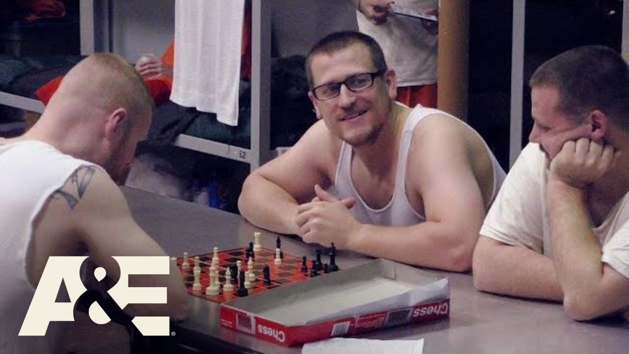 60 Days In: Zac Gains Respect in the Pod (S1 Flashback) | A&E