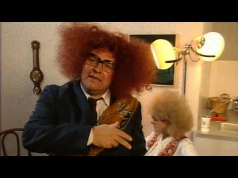 Jiskefet - Oboema en Jose - Voetbal