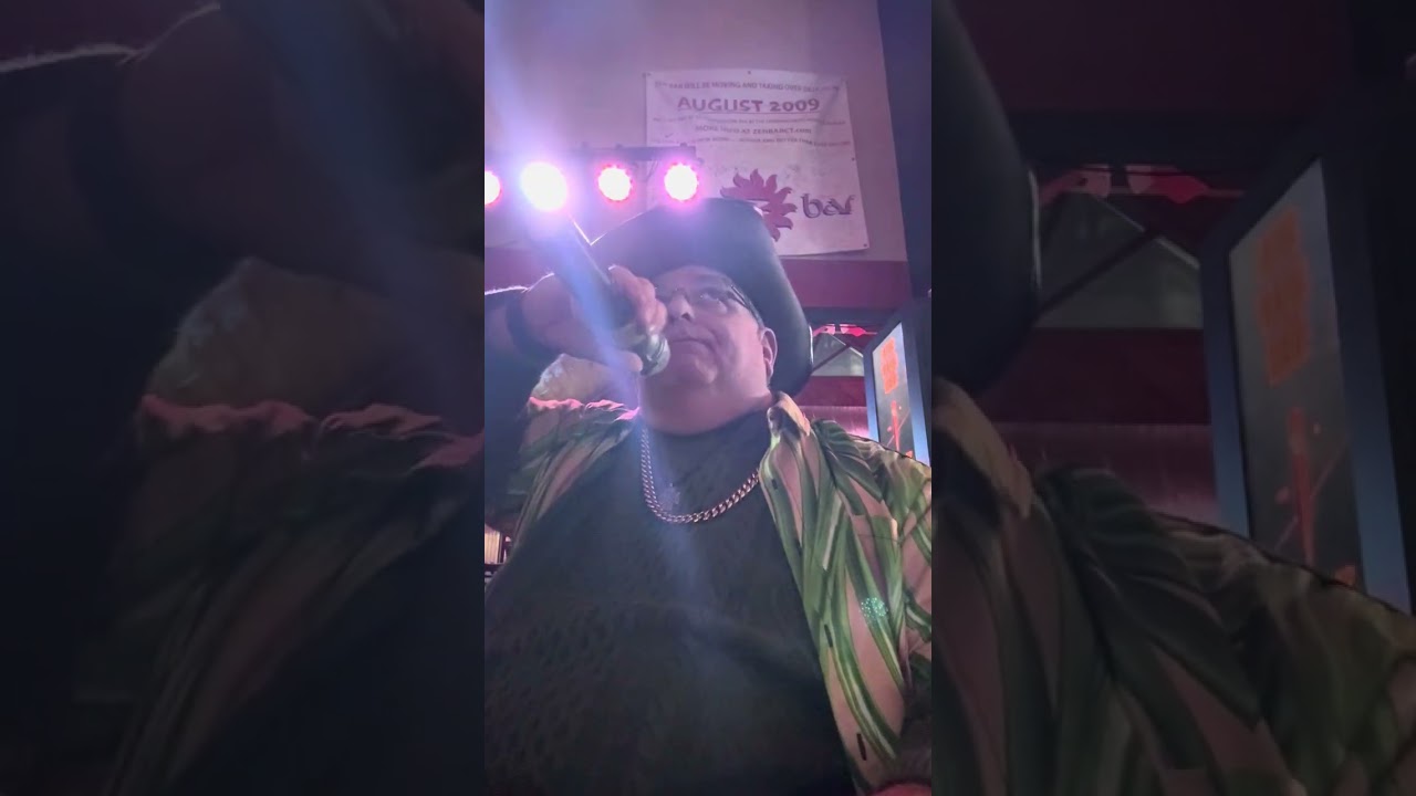 @hootieandtheblowfish 