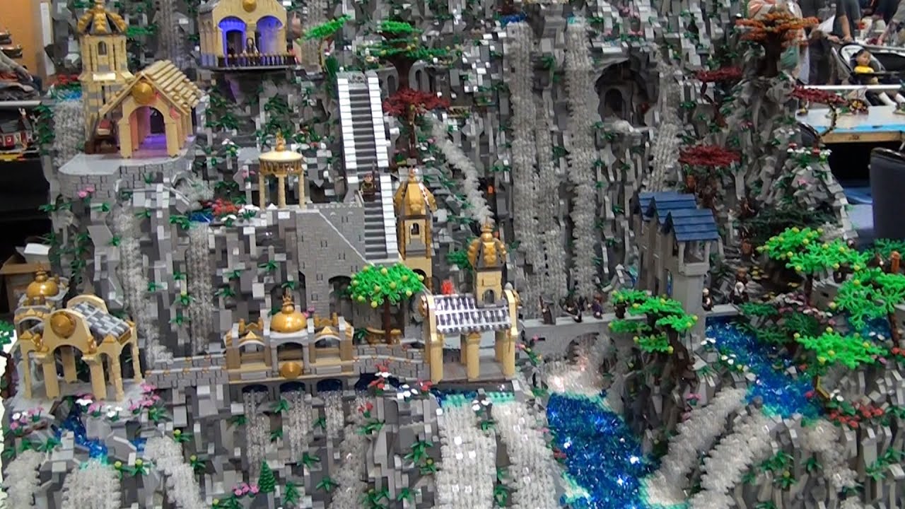 4-foot-tall LEGO Rivendell from The Hobbit – Brickworld Chicago 2015 
