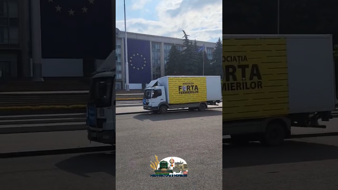 Фермеры на тракторах пришли до парламента Молдовы!