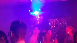 Wedding Dj Party with Mirrorball in Tuscany Florence Siena Chianti Firenze Toskana DJ Toscane Pisa