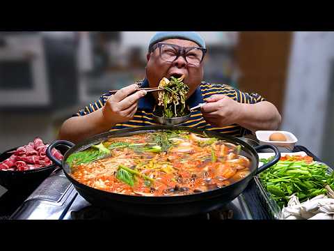 SNS에서 난리난 멸칼로 만드는 등촌 <strong>샤브</strong> 칼국수! 와 이거 ㄹㅇ인데?│Shabu-Shabu Mukbang Eatingshow