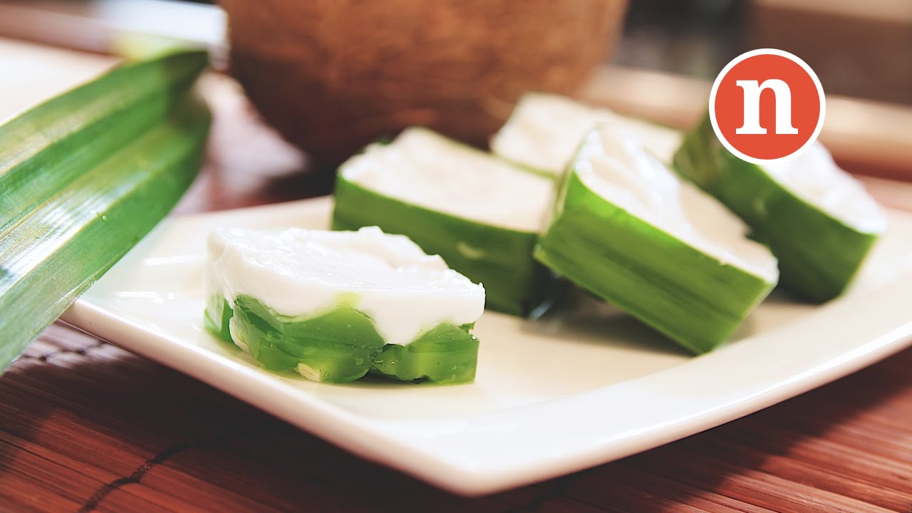 Malaysian Coconut Jelly Dessert  Kuih Tako Pandan [Nyonya 