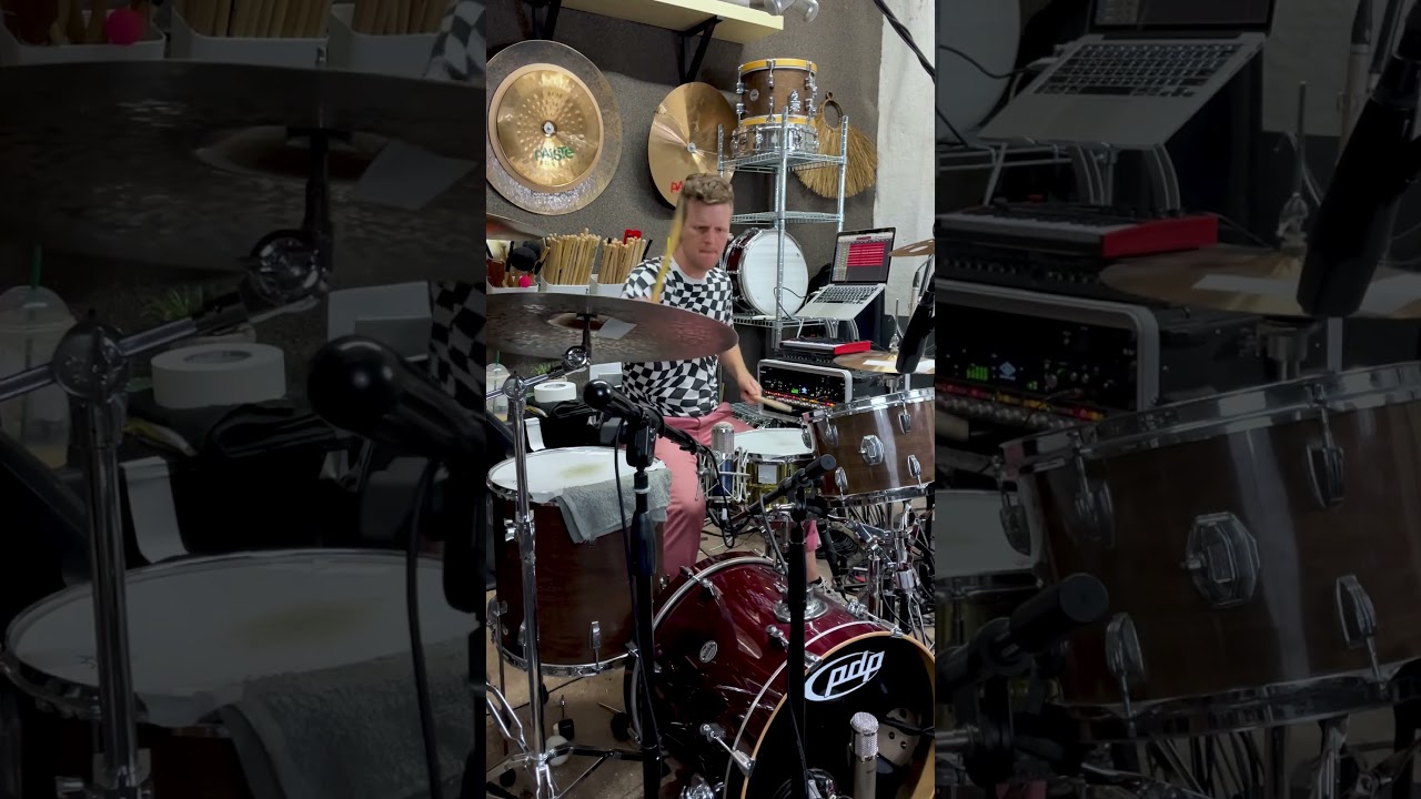 60’s drum sounds for a high tension chase scene vibe 