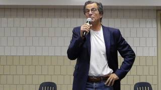 Celebrity Dirk Benedict panel Crypticon 2017 St Joseph MO Wealth